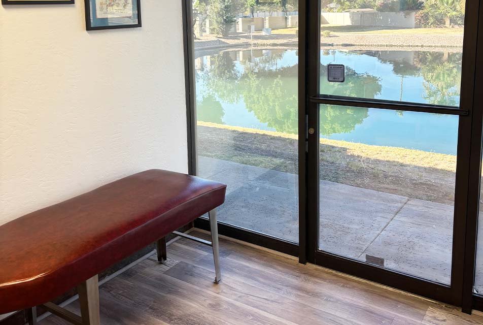 Dobson Bay Chiropractic In Mesa treatment room 2